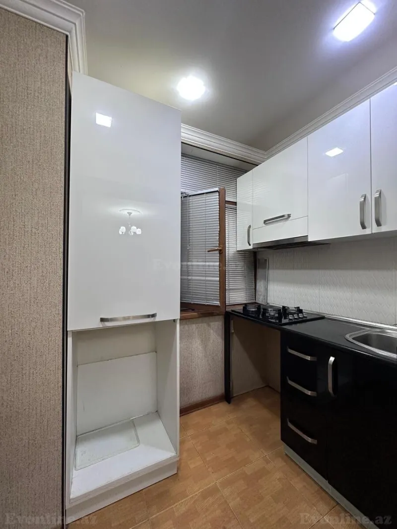 Satılır 3 otaqlı Mənzil Köhnə tikili 50 m² Əhmədli m. - şəkil 3