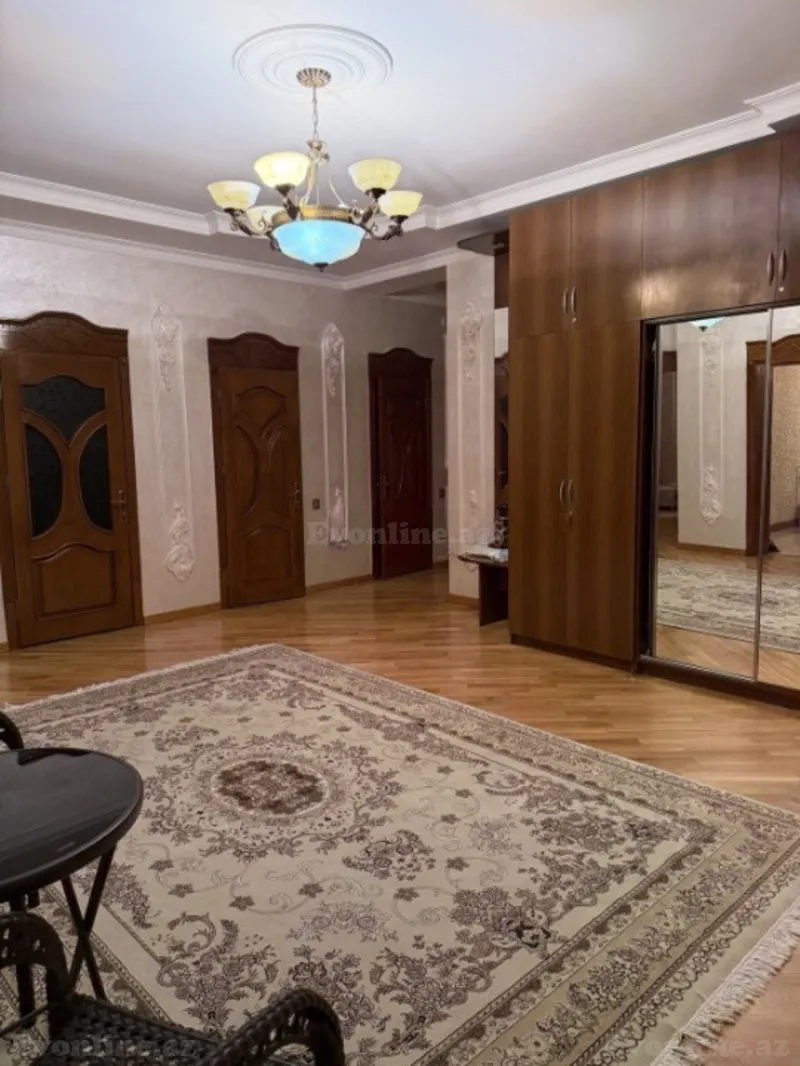 Satılır 4 otaqlı Mənzil Yeni tikili 203 m² Yasamal r. - şəkil 7