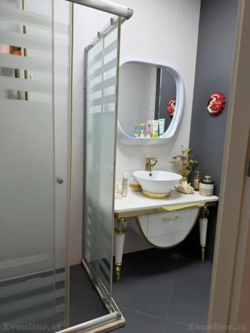 Satılır 4 otaqlı Mənzil Yeni tikili 203 m² Yasamal r. - şəkil 13