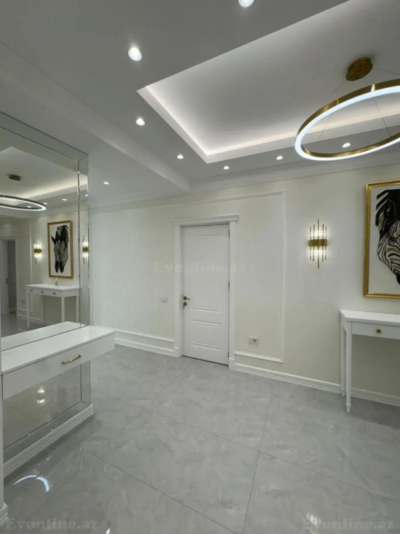 Satılır 4 otaqlı Mənzil Yeni tikili 170 m² Elmlər Akademiyası m. - şəkil 13