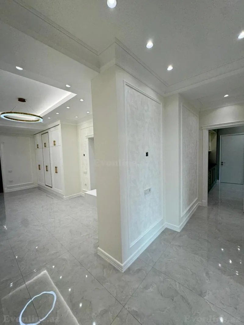 Satılır 4 otaqlı Mənzil Yeni tikili 170 m² Elmlər Akademiyası m. - şəkil 14