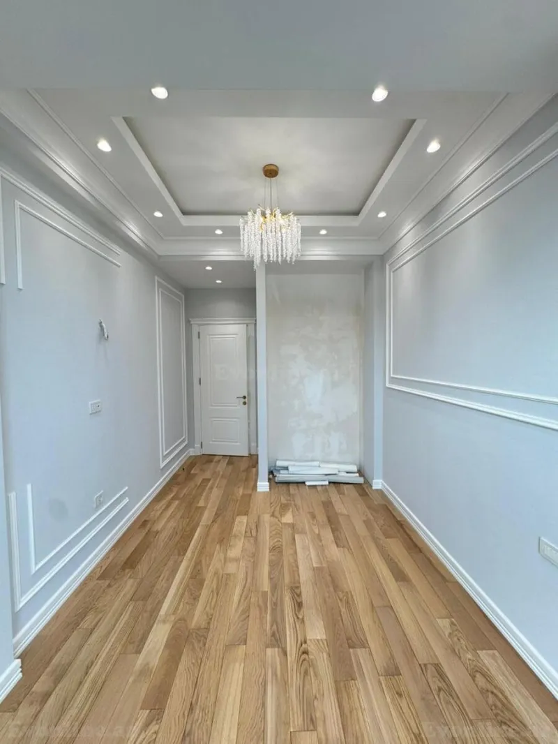 Satılır 4 otaqlı Mənzil Yeni tikili 170 m² Elmlər Akademiyası m. - şəkil 23