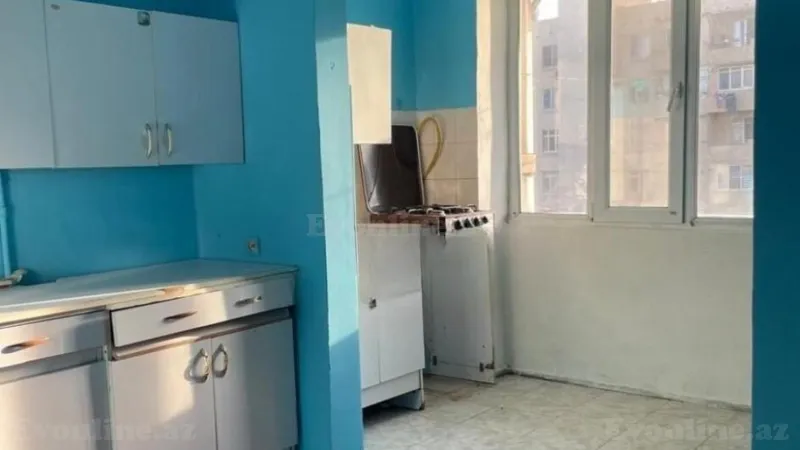 Satılır 2 otaqlı Mənzil Köhnə tikili 60 m² Azadlıq prospekti m. - şəkil 4
