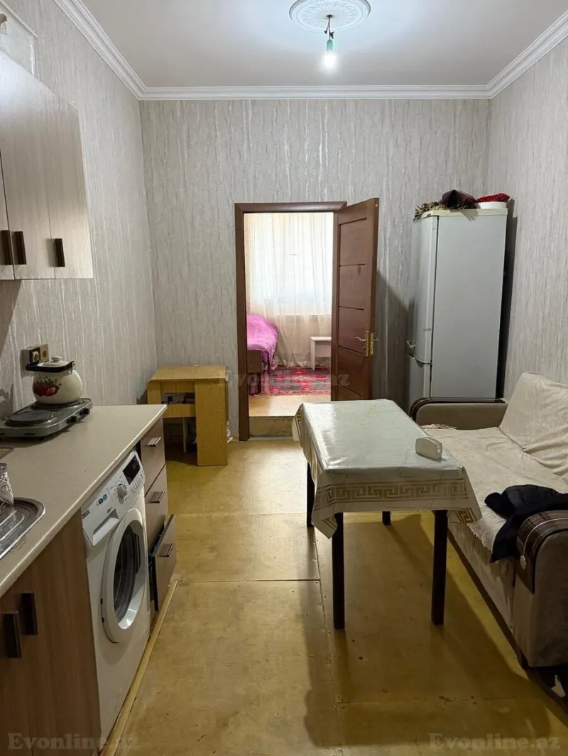 1 otaqlı Mənzil 21 m² Xətai r. Kirayə verilir