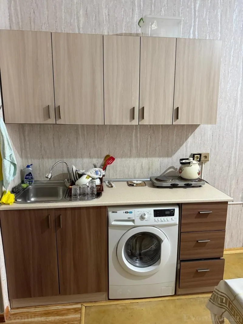 Kirayə verilir 1 otaqlı Mənzil Köhnə tikili 21 m² Xətai r. - şəkil 3