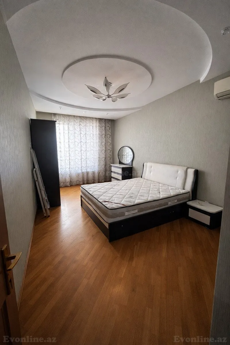 Satılır 3 otaqlı Mənzil Yeni tikili 138 m² Gənclik m. - şəkil 8