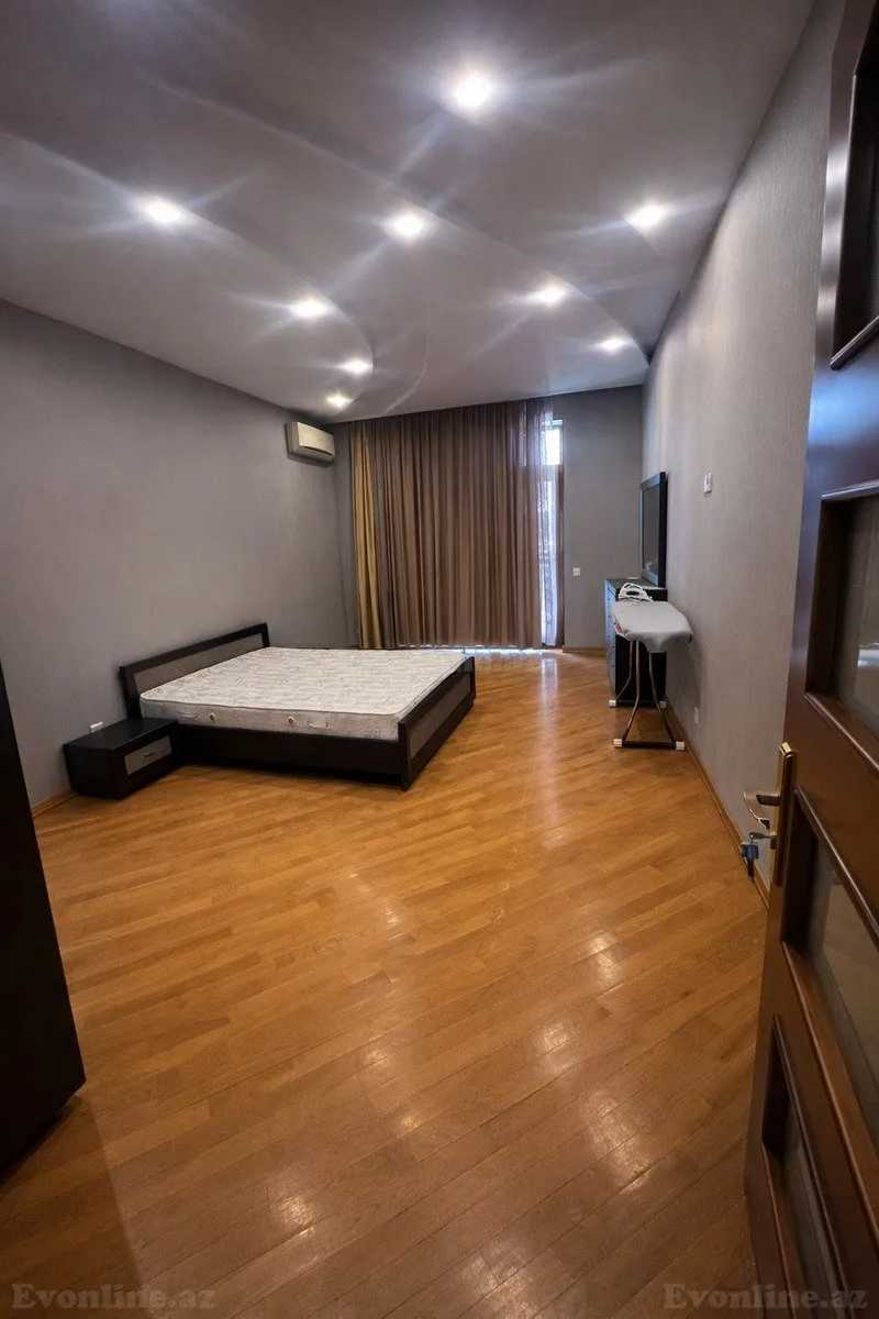 Satılır 3 otaqlı Mənzil Yeni tikili 138 m² Gənclik m. - şəkil 9