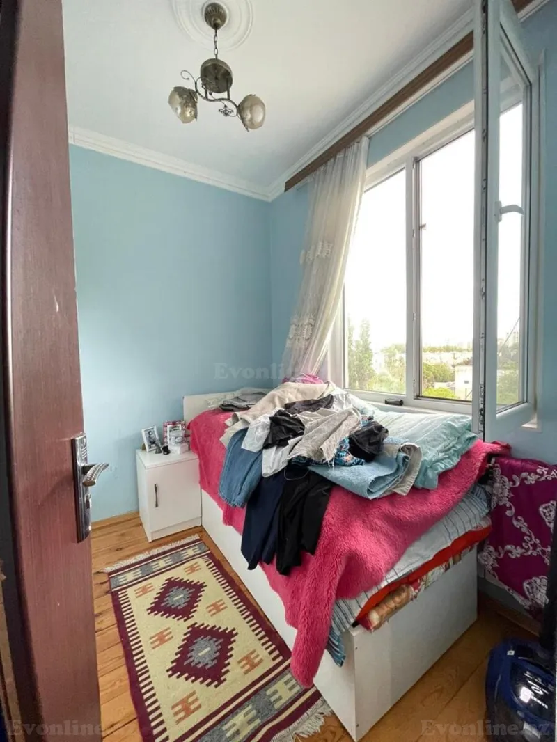 Satılır 2 otaqlı Mənzil Köhnə tikili 35 m² 7-ci mikrorayon - şəkil 6
