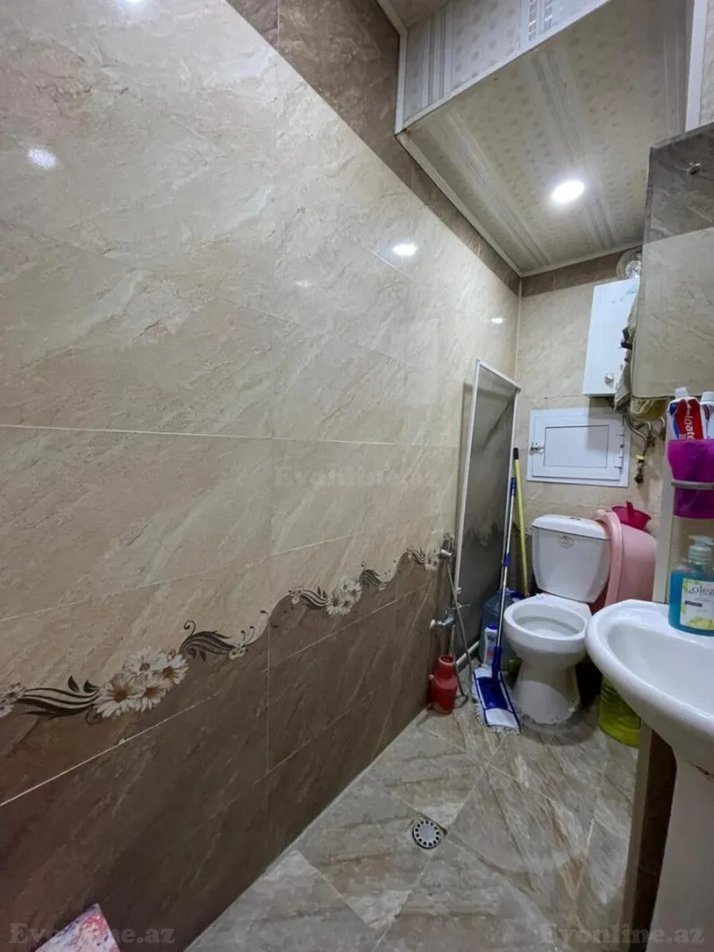 Satılır 2 otaqlı Mənzil Köhnə tikili 35 m² 7-ci mikrorayon - şəkil 10