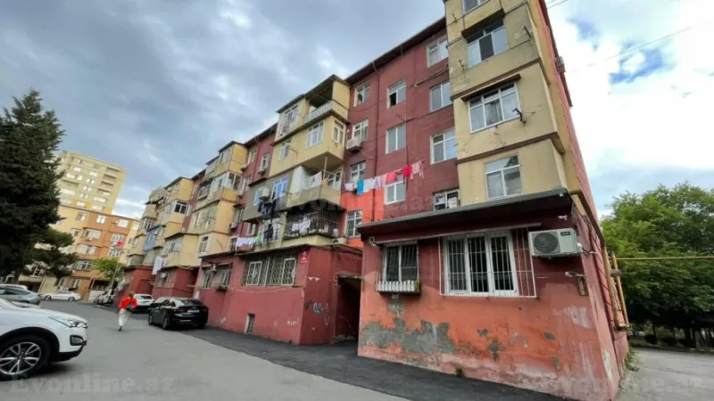 Satılır 2 otaqlı Mənzil Köhnə tikili 35 m² 7-ci mikrorayon - şəkil 11