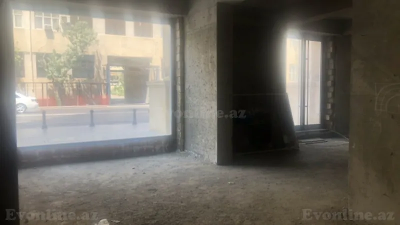 Kirayə verilir Obyekt 2100 m² 28 May m. - şəkil 4