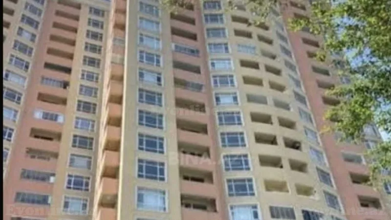 Satılır 2 otaqlı Mənzil Yeni tikili 70 m² 7-ci mikrorayon