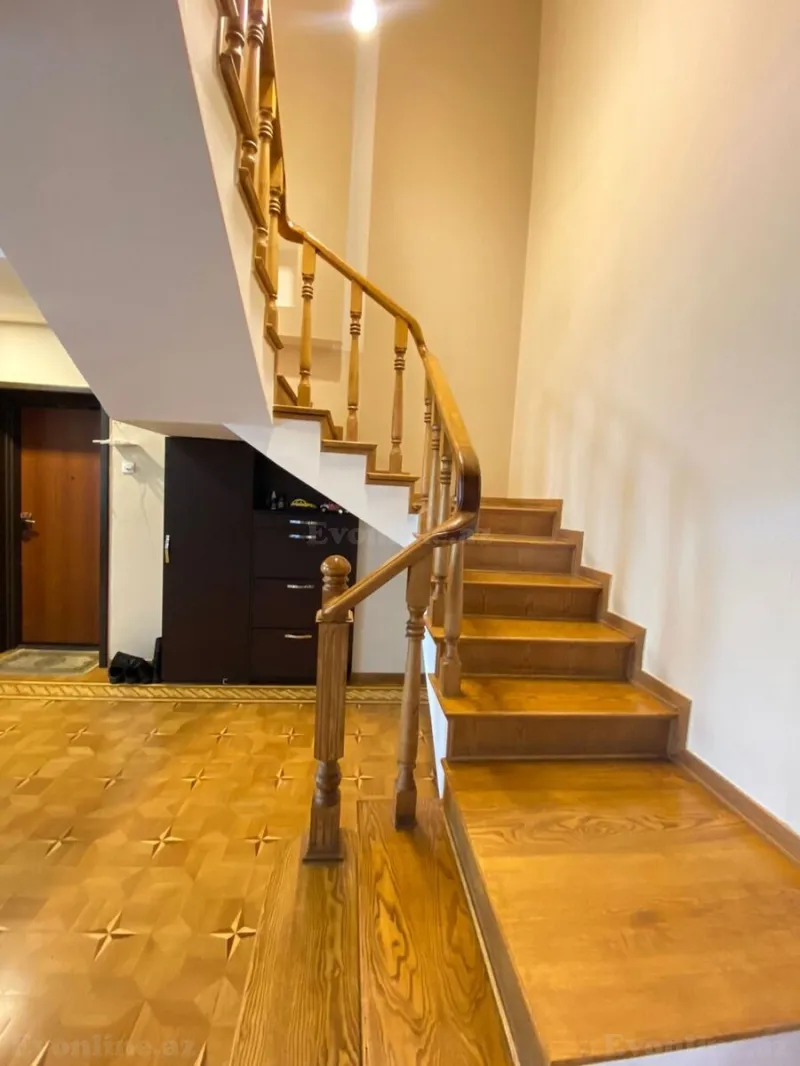 Satılır 5 otaqlı Mənzil Yeni tikili 272 m² Yasamal r. - şəkil 18