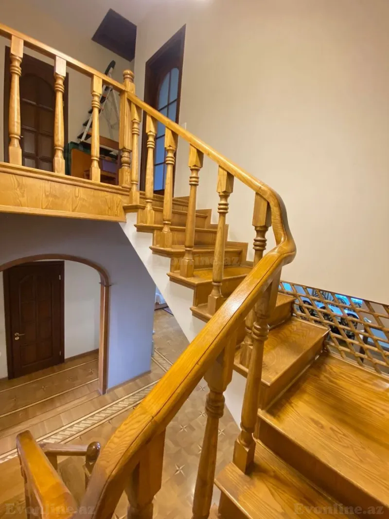 Satılır 5 otaqlı Mənzil Yeni tikili 272 m² Yasamal r. - şəkil 19