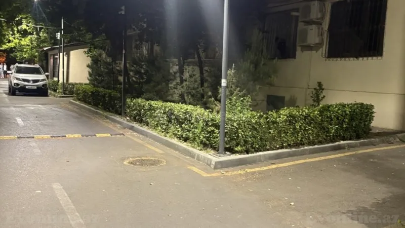 Satılır 3 otaqlı Mənzil Köhnə tikili 75 m² Sabunçu r. - şəkil 2