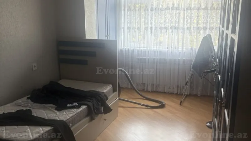 Satılır 3 otaqlı Mənzil Köhnə tikili 75 m² Sabunçu r. - şəkil 13