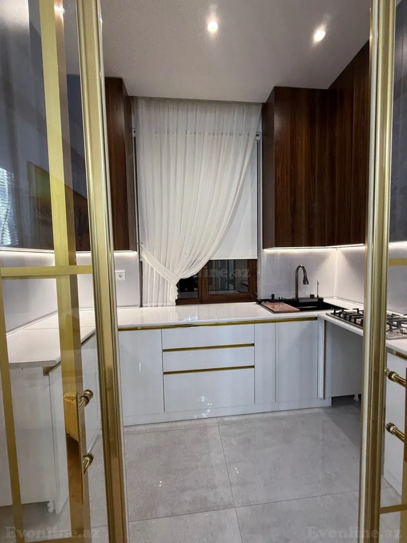 Satılır 2 otaqlı Mənzil Yeni tikili 67 m² 8 Noyabr m. - şəkil 5