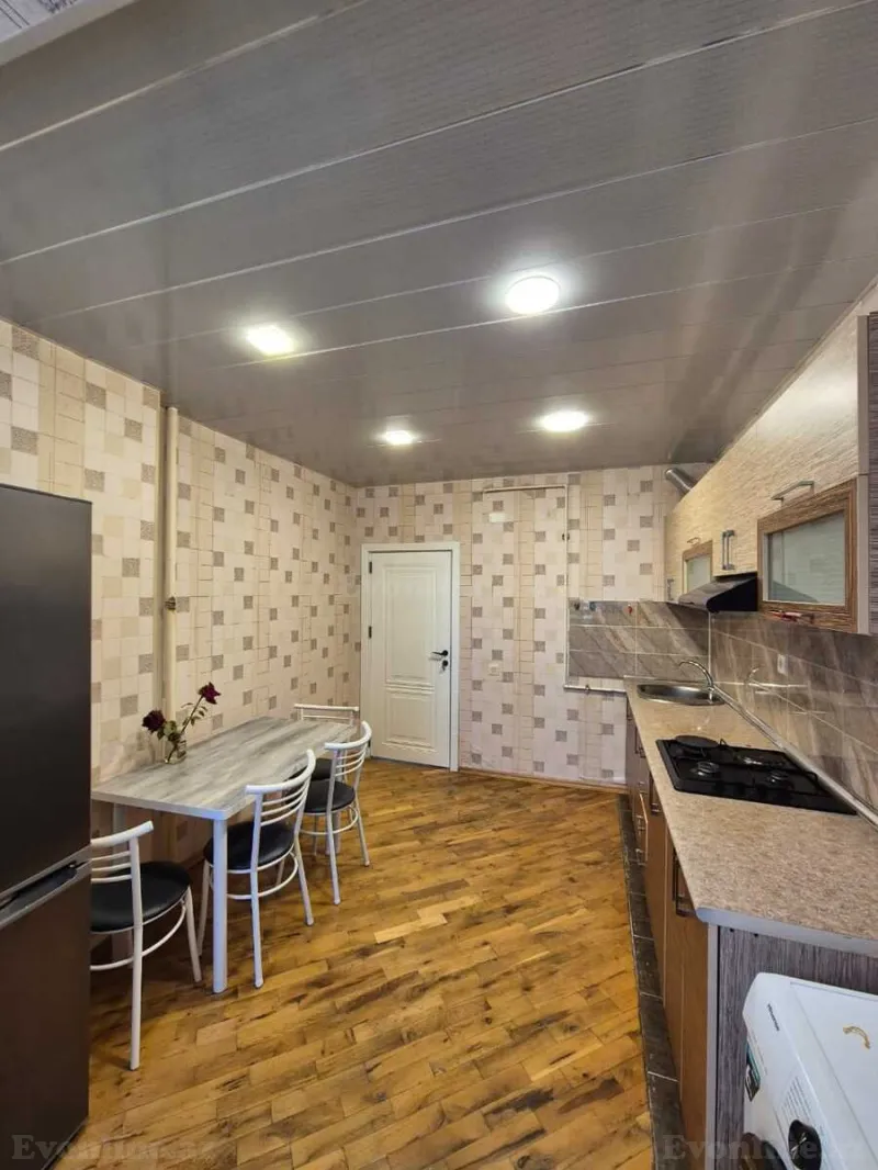 Satılır 2 otaqlı Mənzil Köhnə tikili 55 m² Əhmədli - şəkil 6