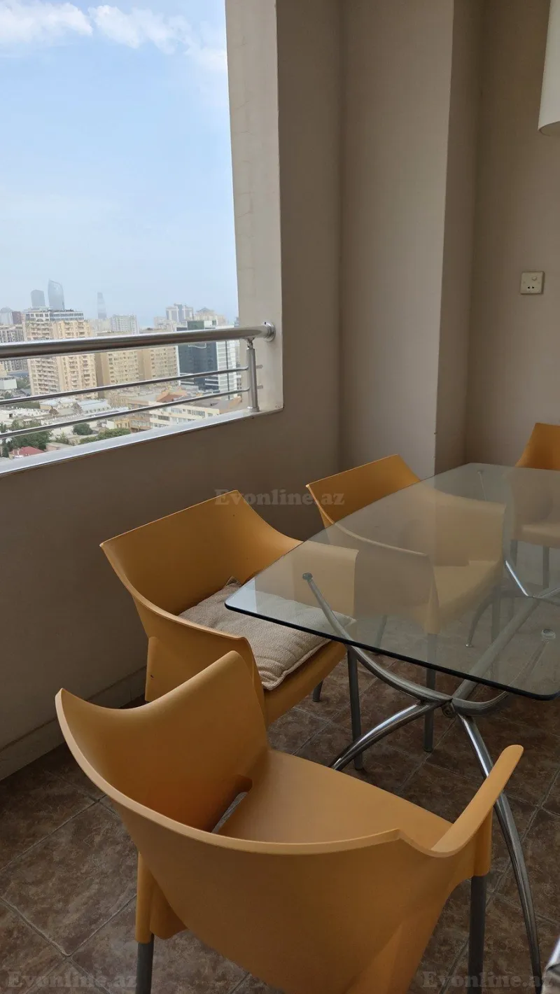 Satılır 3 otaqlı Mənzil Yeni tikili 162 m² Nizami m. - şəkil 4