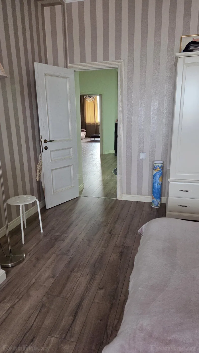 Satılır 3 otaqlı Mənzil Yeni tikili 162 m² Nizami m. - şəkil 6