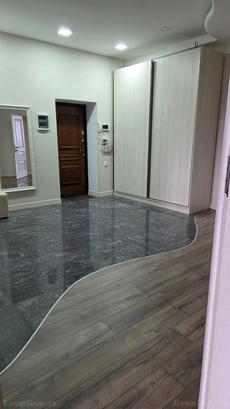 Satılır 3 otaqlı Mənzil Yeni tikili 162 m² Nizami m. - şəkil 15
