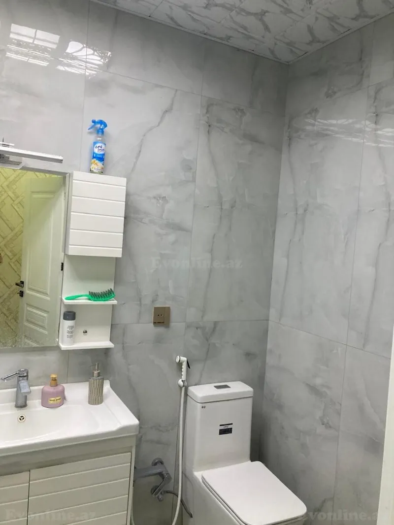 Satılır 2 otaqlı Mənzil Yeni tikili 70 m² 4-cü mikrorayon - şəkil 10