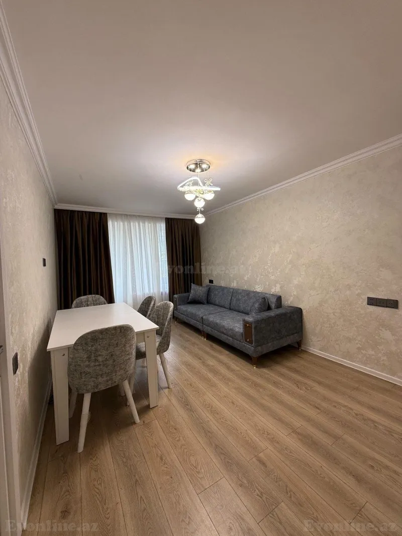Satılır 2 otaqlı Mənzil Köhnə tikili 62 m² Qara Qarayev m.