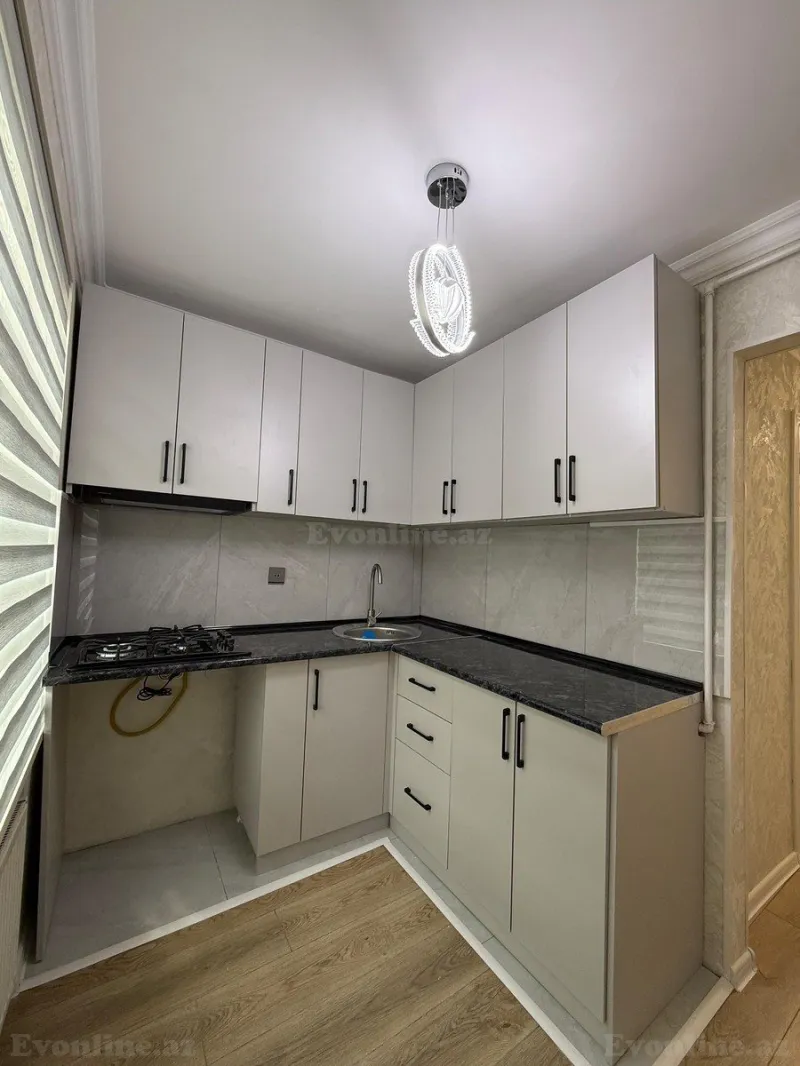 Satılır 2 otaqlı Mənzil Köhnə tikili 62 m² Qara Qarayev m. - şəkil 12
