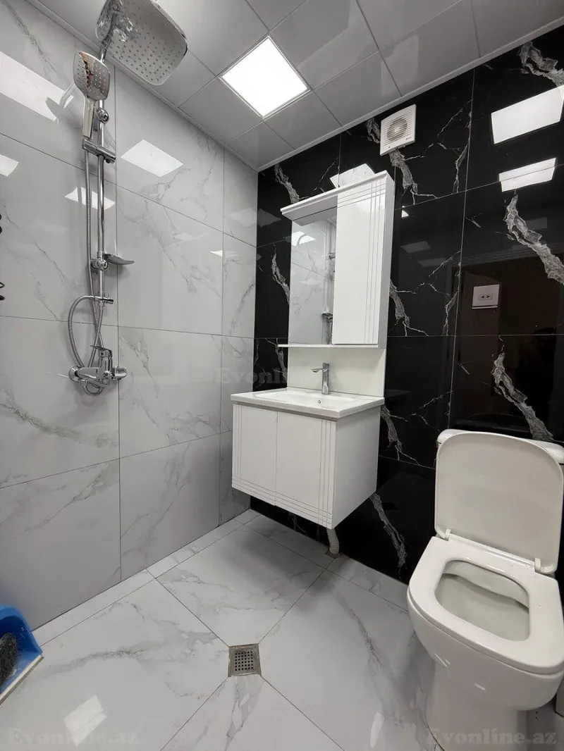 Satılır 2 otaqlı Mənzil Köhnə tikili 62 m² Qara Qarayev m. - şəkil 15