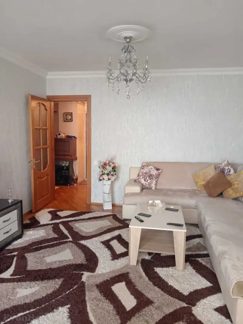 Satılır 1 otaqlı Mənzil Köhnə tikili 52 m² Gənclik m. - şəkil 5
