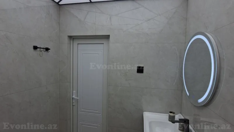 Satılır 2 otaqlı Mənzil Köhnə tikili 50 m² Yeni Yasamal - şəkil 3