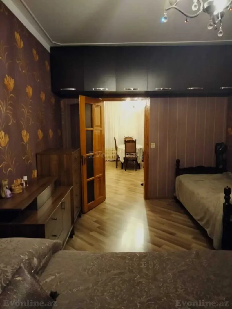 Kirayə verilir 2 otaqlı Mənzil Köhnə tikili 55 m² 4-cü mikrorayon - şəkil 3