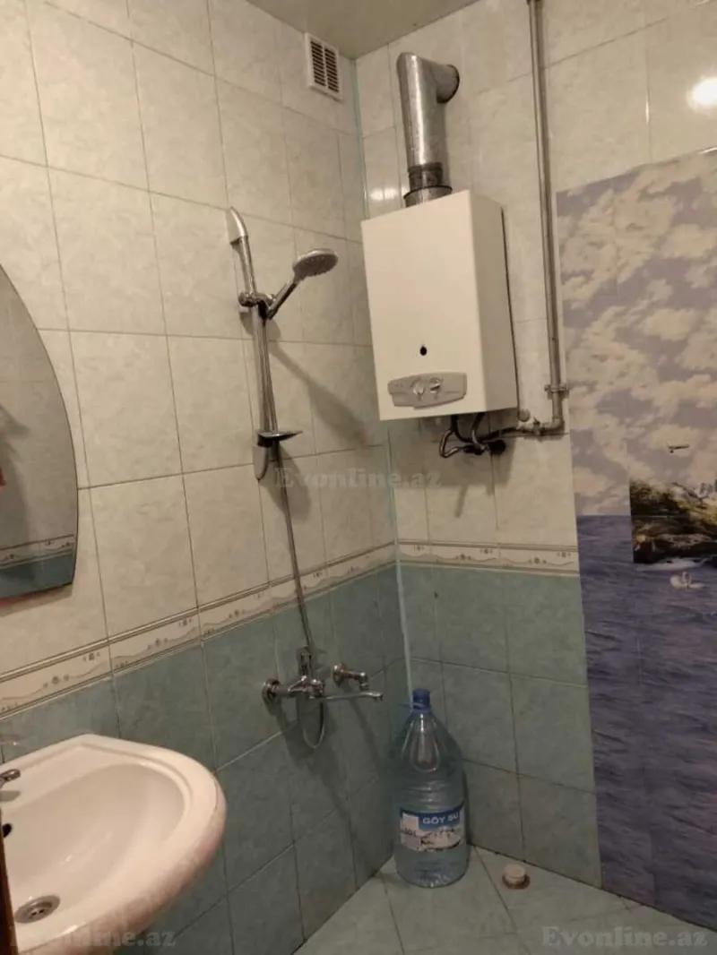 Kirayə verilir 2 otaqlı Mənzil Köhnə tikili 55 m² 4-cü mikrorayon - şəkil 8