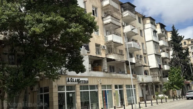 Kirayə verilir 2 otaqlı Mənzil Köhnə tikili 40 m² Yasamal