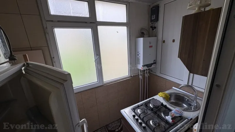 Kirayə verilir 2 otaqlı Mənzil Köhnə tikili 40 m² Yasamal - şəkil 3