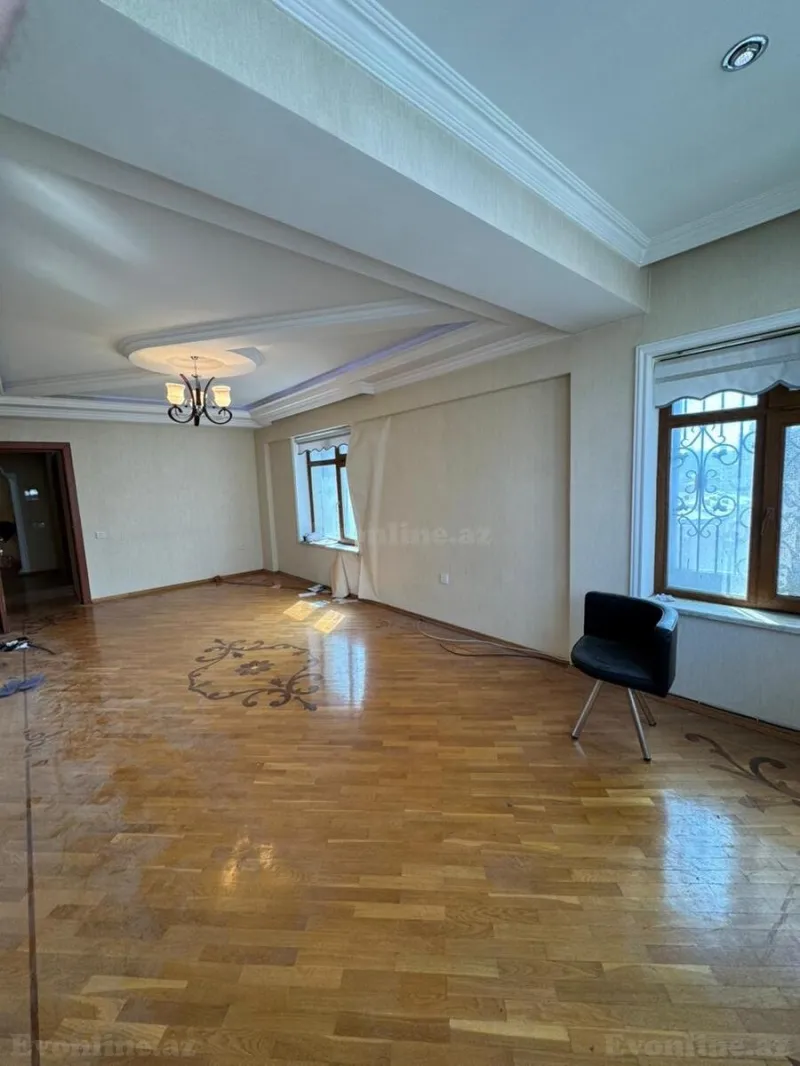 Satılır 2 otaqlı Mənzil Köhnə tikili 76 m² Xətai m. - şəkil 6