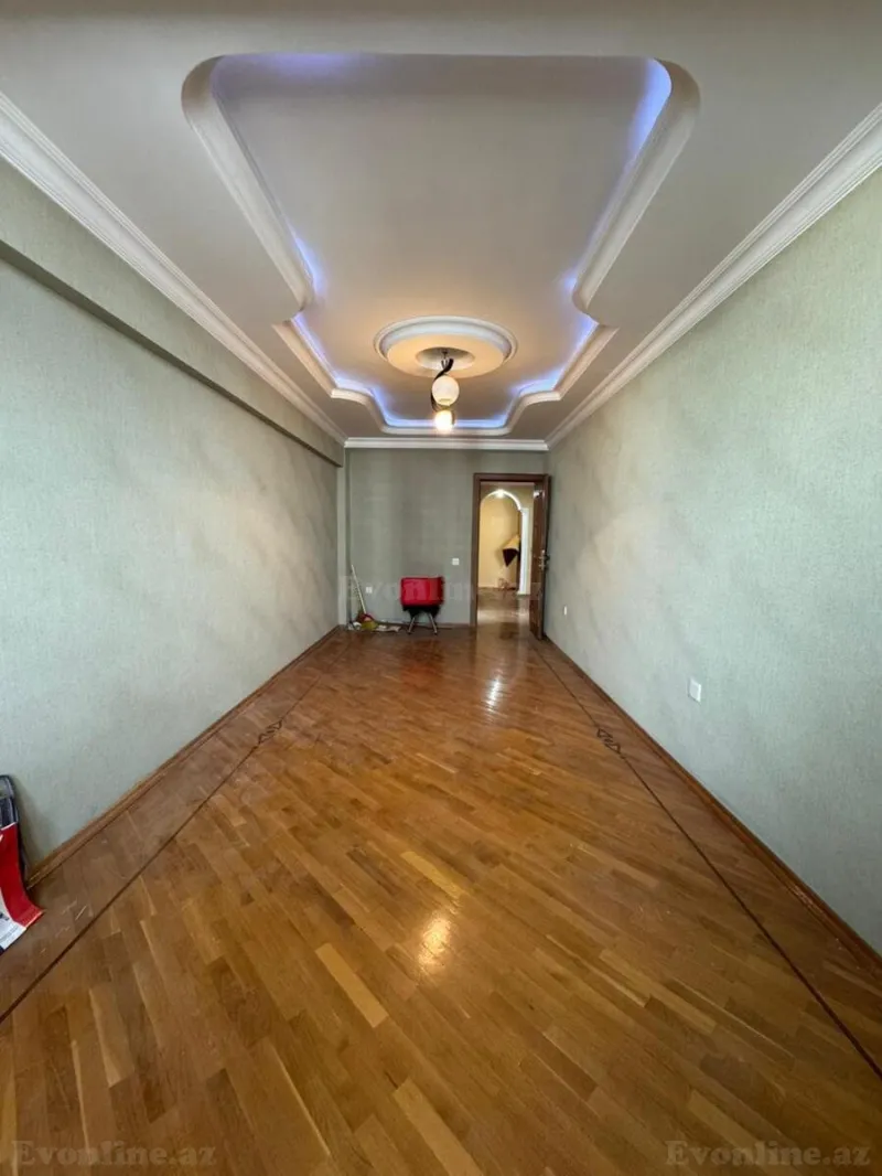 Satılır 2 otaqlı Mənzil Köhnə tikili 76 m² Xətai m. - şəkil 9