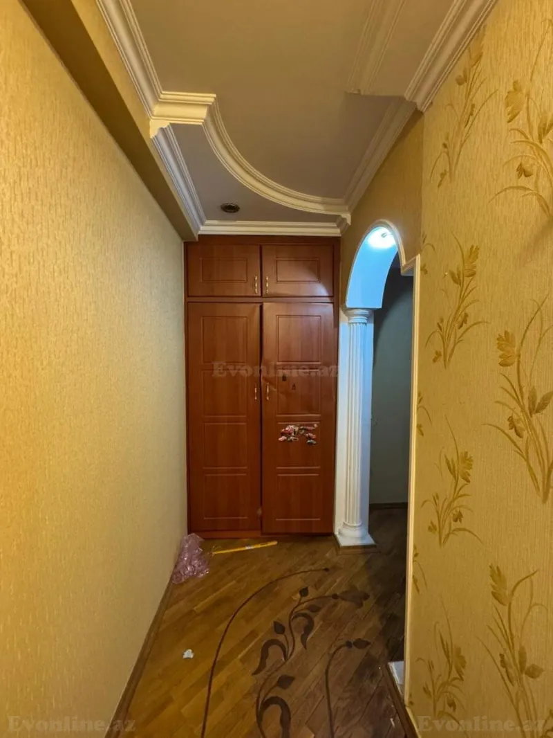 Satılır 2 otaqlı Mənzil Köhnə tikili 76 m² Xətai m. - şəkil 17