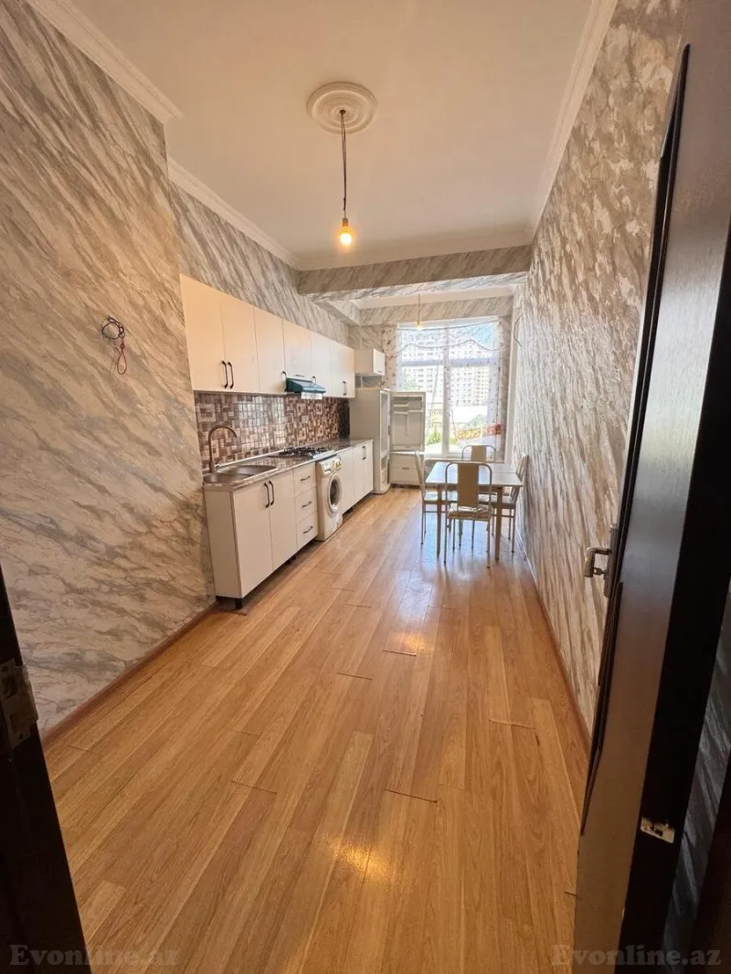 Kirayə verilir 3 otaqlı Mənzil Yeni tikili 130 m² Nəsimi r. - şəkil 5