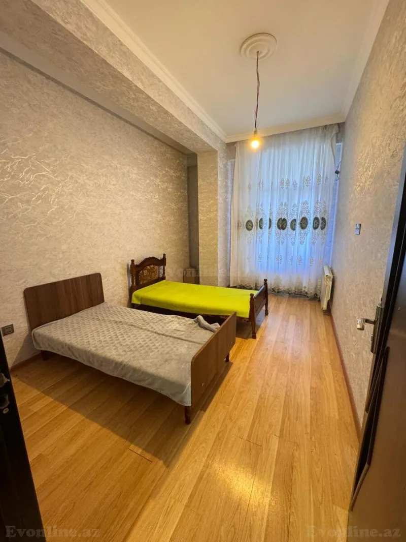 Kirayə verilir 3 otaqlı Mənzil Yeni tikili 130 m² Nəsimi r. - şəkil 9