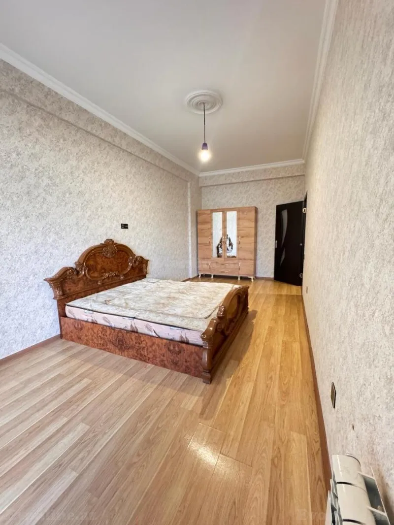 Kirayə verilir 3 otaqlı Mənzil Yeni tikili 130 m² Nəsimi r. - şəkil 11