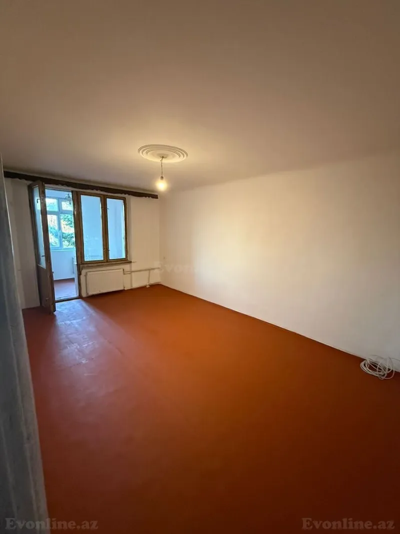 Kirayə verilir 1 otaqlı Mənzil Köhnə tikili 34 m² Sumqayıt