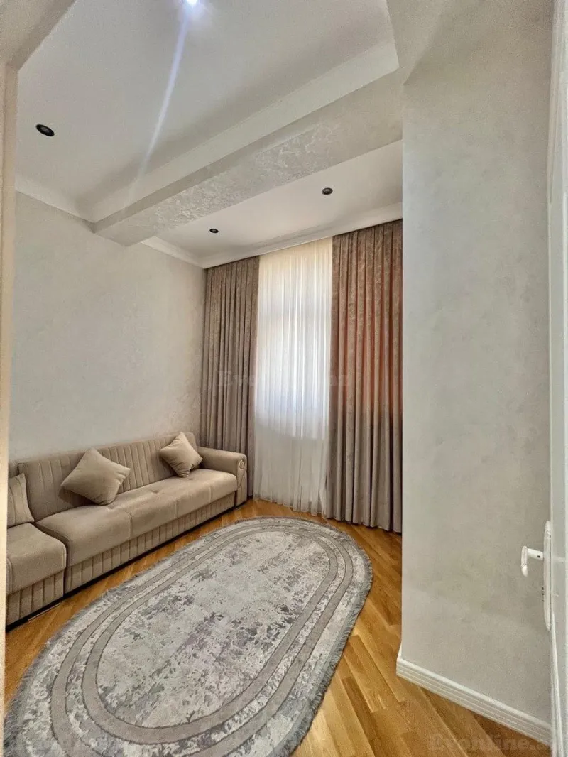 Satılır 4 otaqlı Mənzil Yeni tikili 150 m² 8 Noyabr m. - şəkil 8