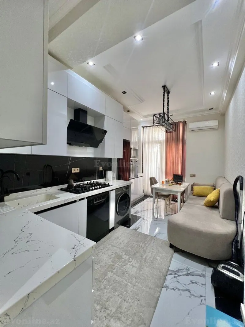 Satılır 4 otaqlı Mənzil Yeni tikili 150 m² 8 Noyabr m. - şəkil 9