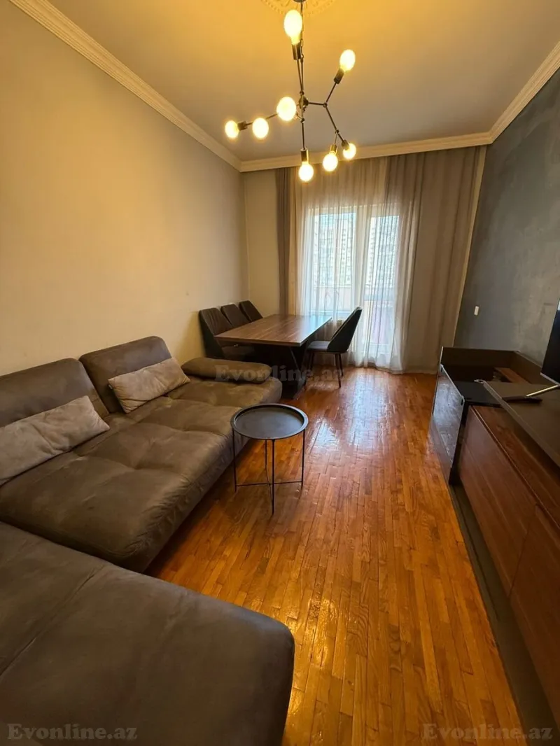Satılır 3 otaqlı Mənzil Köhnə tikili 85 m² İnşaatçılar m. - şəkil 8
