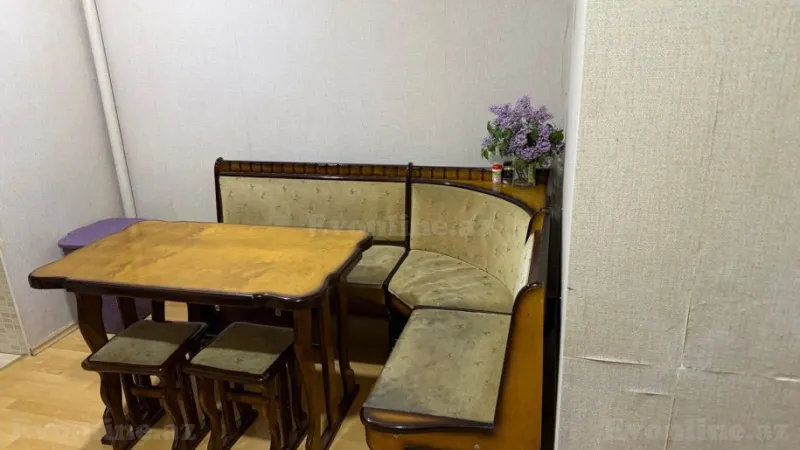 Kirayə verilir 3 otaqlı Mənzil Köhnə tikili 85 m² Neftçilər m. - şəkil 7