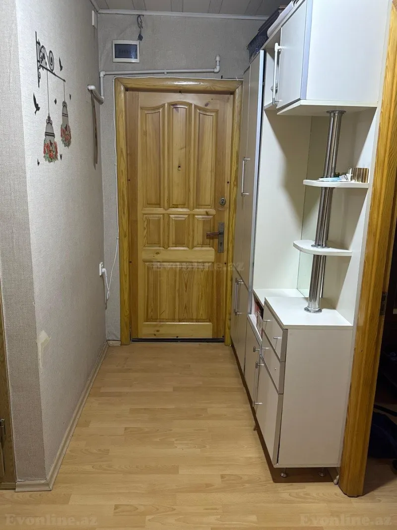 Kirayə verilir 3 otaqlı Mənzil Köhnə tikili 85 m² Neftçilər m. - şəkil 9