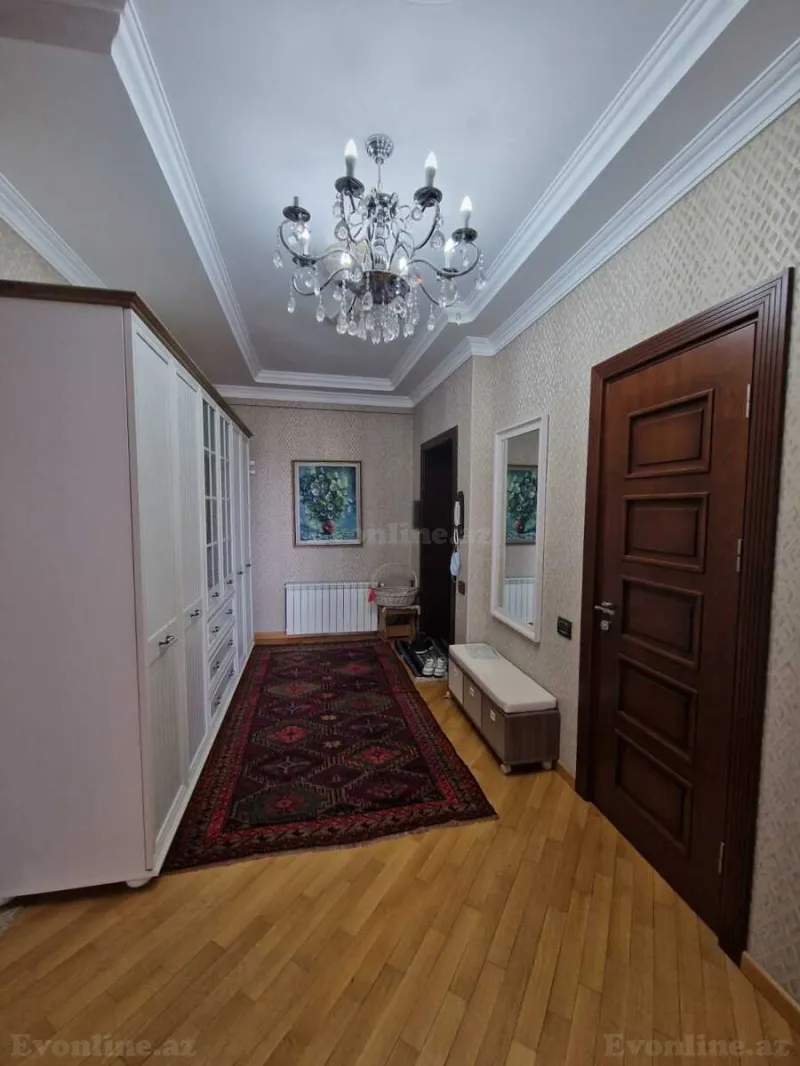 Satılır 4 otaqlı Mənzil Yeni tikili 160 m² Nərimanov r. - şəkil 13