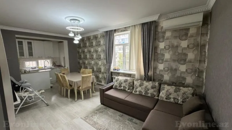 Satılır 2 otaqlı Mənzil Köhnə tikili 50 m² Memar Əcəmi m.
