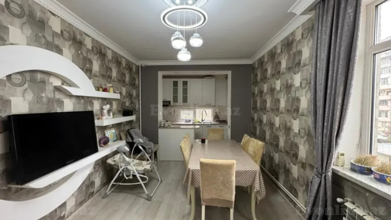 Satılır 2 otaqlı Mənzil Köhnə tikili 50 m² Memar Əcəmi m. - şəkil 4